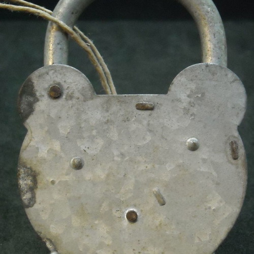 Large Unis F.T.H. France padlock used with functional key
