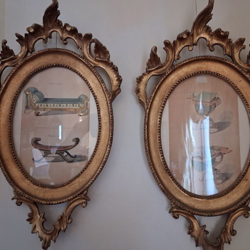 Wooden antique frames like new, set of 2 with unique themes