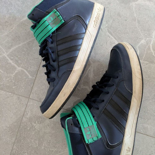Adidas Hard Court Hi like new, casual shoes blue and green size 47 1/3