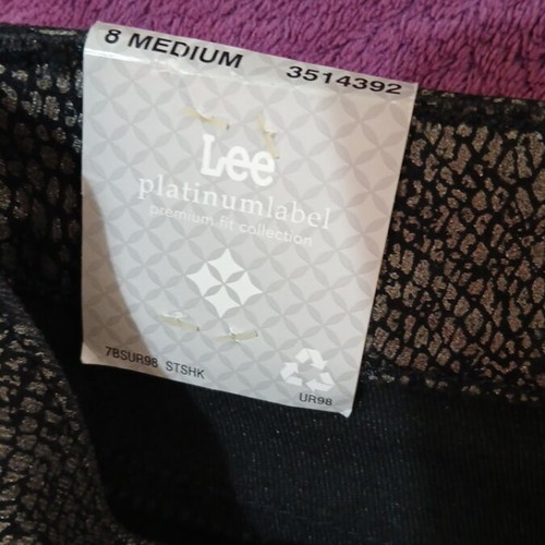 Lee women's pants new, elastic, size L