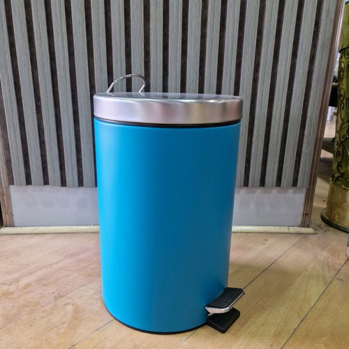 Bathroom trash can 5LT blue new