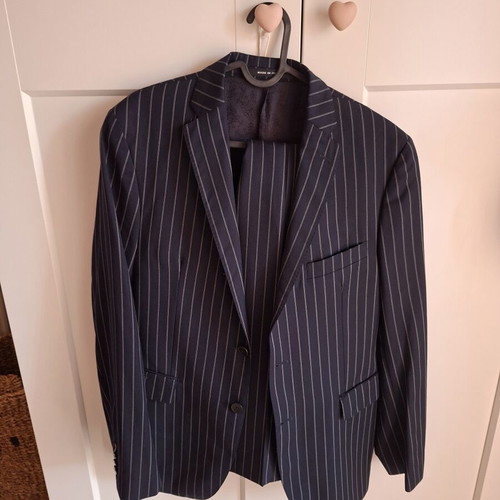 Tailor navy pinstripe suit no 48