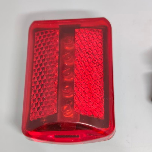 Bicycle LED Rear Light like new with Mount and 5 High Brightness LEDs