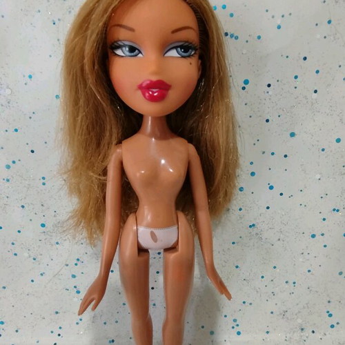 Bratz Feeling Pretty Yasmin nude doll used with flaws