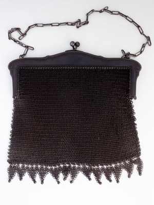 Edwardian Art Nouveau Gunmetal Chainmail Mesh Evening Bag used