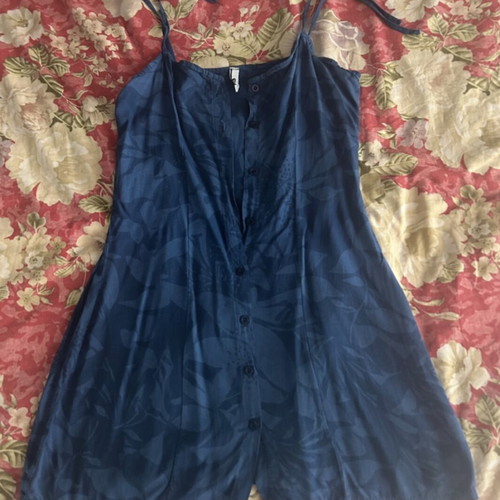 A-Style mini dress with thin straps and buttons, blue