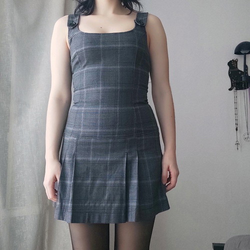 Elements by Kenvelo gray plaid mini pleated dress size XS like new