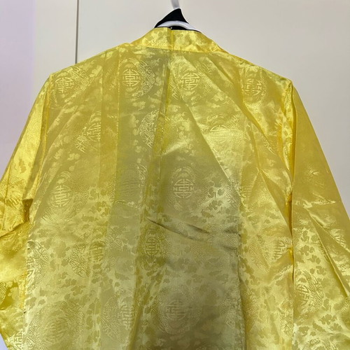 Silk pajama with dragon and belt used, yellow
