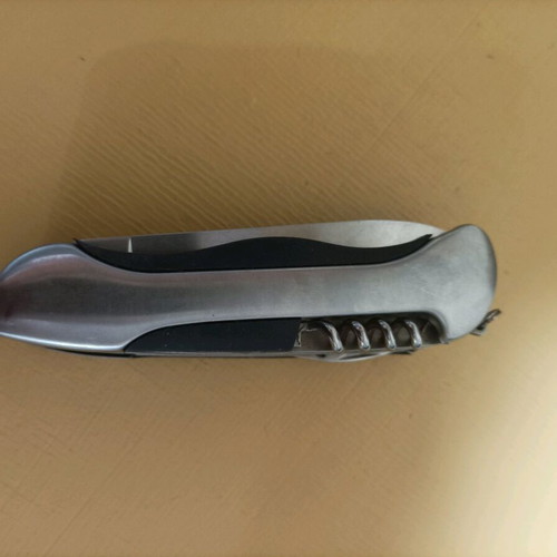 Heavy metal pocket multi-tool like new