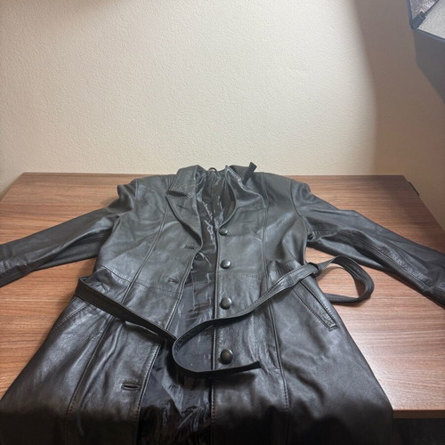 Elma Arwah women's black leather coat like new, size 54