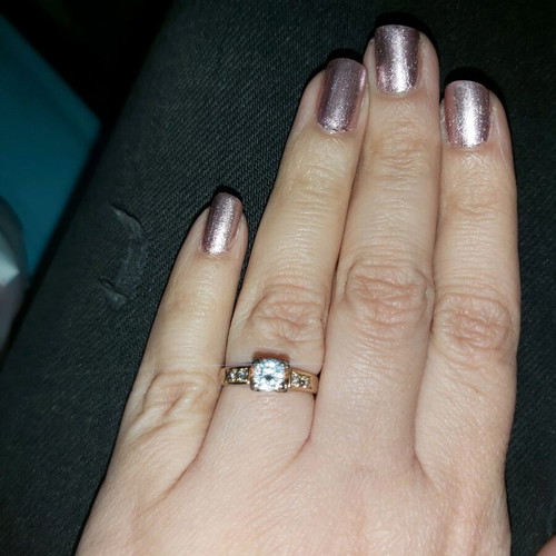 Monopetro ring fo-bijou like new, gold color