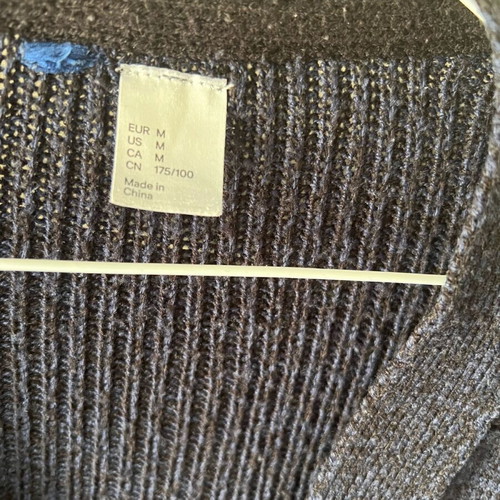 Pull and Bear cardigan like new with discreet elbow patches