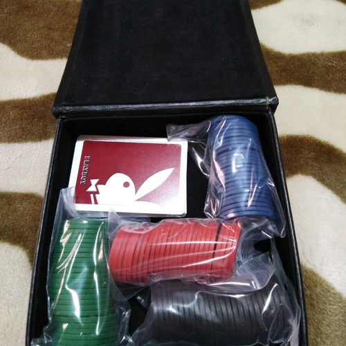 Playboy playing cards and chips like new, 100 pieces, four colors