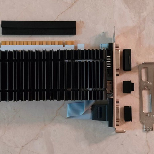 MSI GeForce GT 730 2GB graphics card like new, low profile