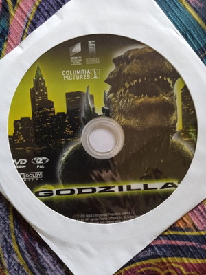 Godzilla 1998 DVD like new with subtitles, adventure sci-fi