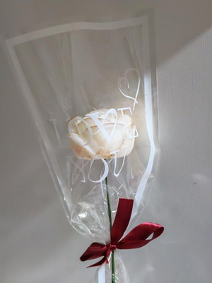 Scented Wax Rose Candle new