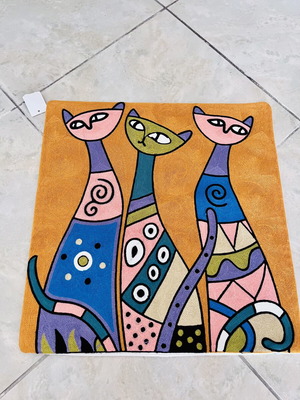 Pillow covers new with tags, set of 2 cat stitched 45x45 cm