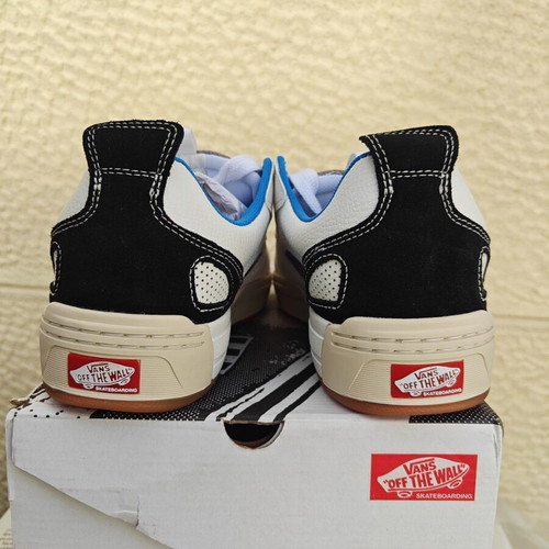 Vans athletic shoes new, size 44, white and blue