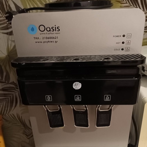 Oasis water cooler for 10/20 liter bottles