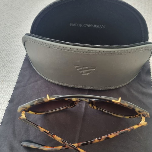 Emporio Armani sunglasses used with gradient lens and leopard details
