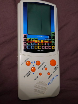 Vintage electronic game like new
