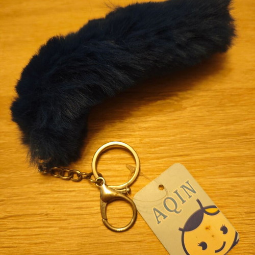 Keychain blue fur