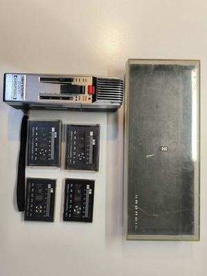 Grundig Stenorette 2000 dictaphone used with 4 cassettes and case untested