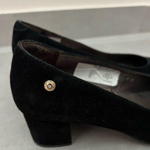 Stonefly black pumps size 38 like new