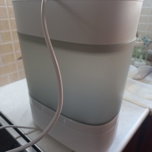 Philips Avent Premium Bottle Sterilizer and Dryer like new SCF293