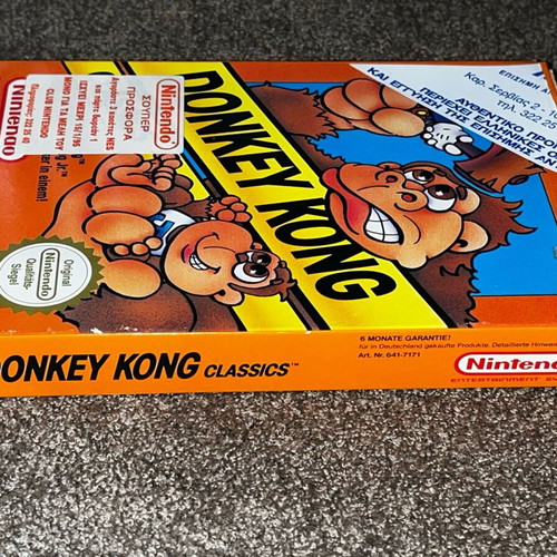 Donkey Kong Nintendo NES used with Greek instructions and complete set