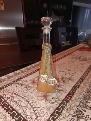 Διακοσμητικό γυάλινο βάζο σαν καινούργιο, χρυσό χρώμα