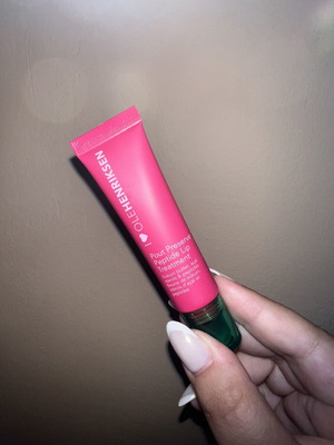 Ole Henriksen Pout Preserve Chiller Maldives Mellon like new