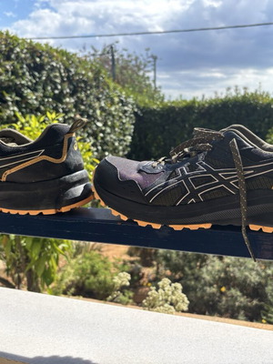 Asics Trail Scout 3 αθλητικά παπούτσια νούμερο 45 σαν καινούργιο, μαύρα