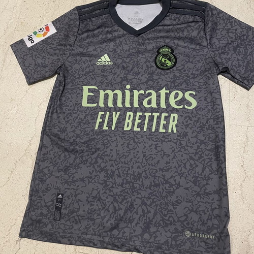 Karim Benzema Real Madrid Football Jersey 2019-2020 XS like new