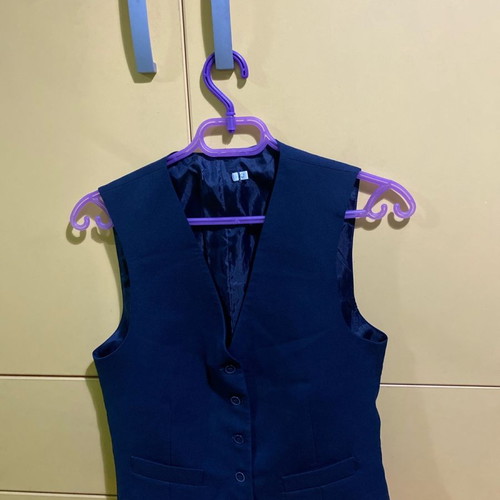 Dark blue vest used, size S-M