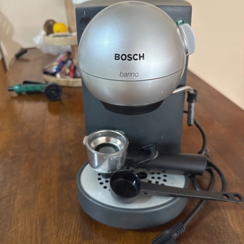 Bosch espresso machine like new with all accessories