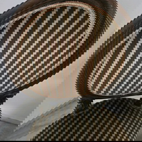 Σετ 2 vintage καρέκλες Louis style σαν καινούργιο με ριγέ ύφασμα