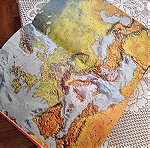 THE READER'S DIGEST GREAT WORLD ATLAS, as we Knew it Rev. Aug. 1969, Hard cover, 180p, 40x27x3