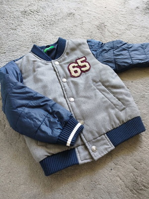 Benetton μπουφάν μεταχειρισμένο για 6-7 ετών, γκρι και μπλε