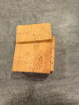 Калъф за цигари нов, изработен от корк