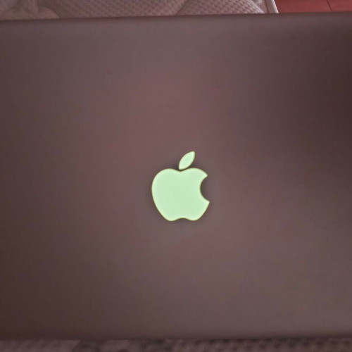 MacBook Pro 13" Early 2011, Intel i5, 8GB RAM, 250GB Samsung SSD
