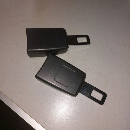Seat belt buckle extender clip new