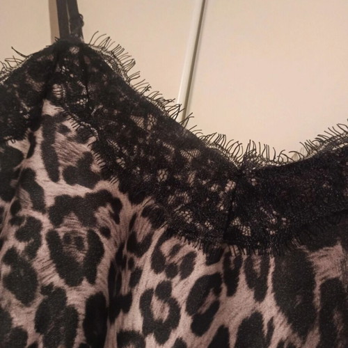 Satin top like new with leopard print and lace one size