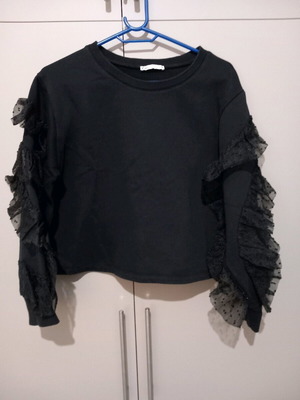 Zara black sweater with tulle detail short elegant