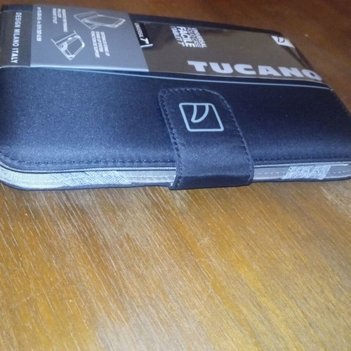 TUCANO tablet case for 7" new