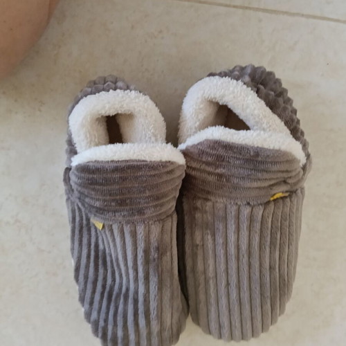 Men's slippers new, warm, non-slip waterproof sole, gray