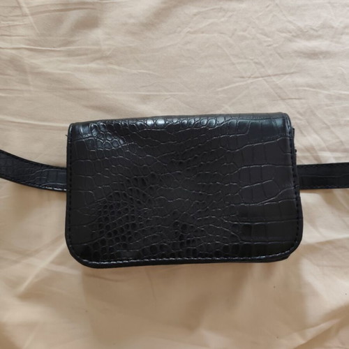 Waist bag like new, black