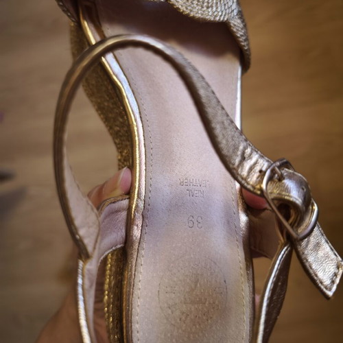 Flatforms Seven rose gold like new