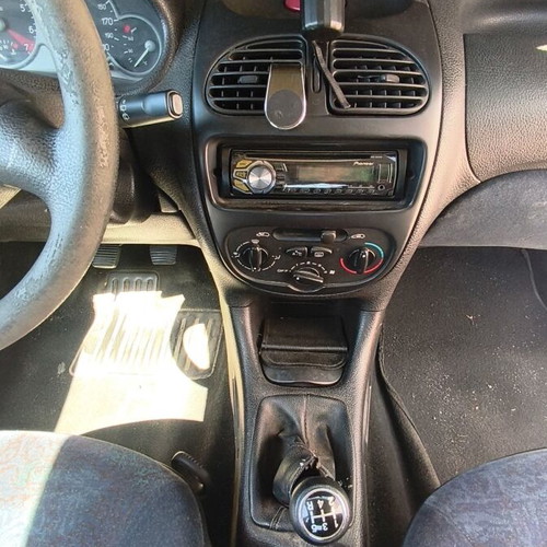Peugeot 206 1.4 8v manual used, 242000 km, air conditioning