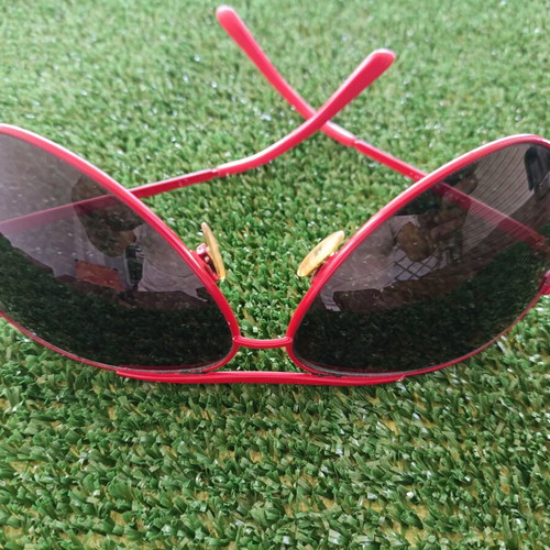 Marc Jacobs sunglasses, red frame, black lenses, UV protection